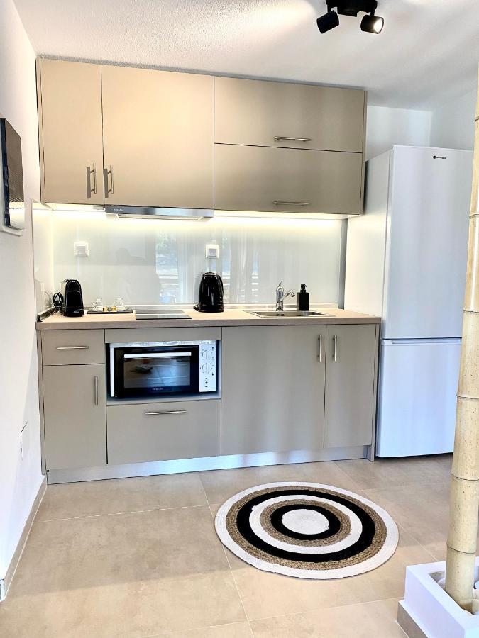 Palma Seaside Villa 2 Сарти Экстерьер фото